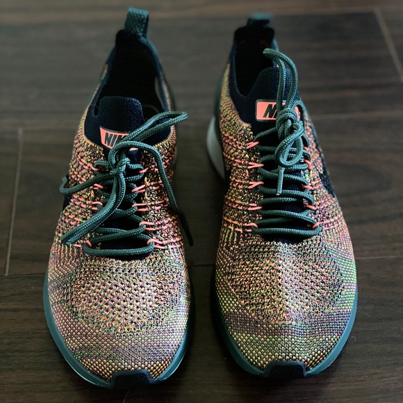 nike womens flyknit racer